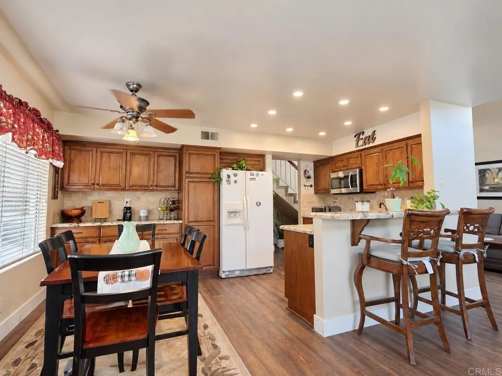 https://cdn.realtyfeed.com/cdn/127/307090173/9617d1cf9321e5d8dd2b7f0f11aac7af.webp