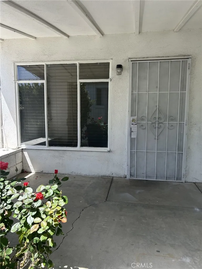 Banning, CA 92220