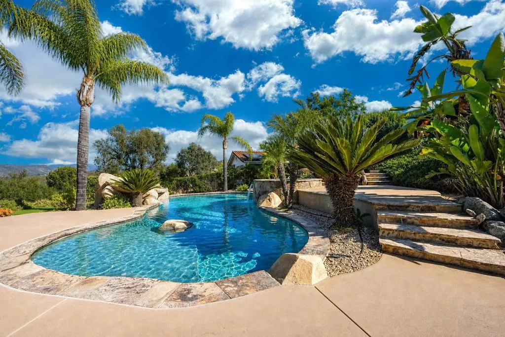 https://cdn.realtyfeed.com/cdn/127/307090264/dabeed9666964fff879a83ef7785d66e.webp