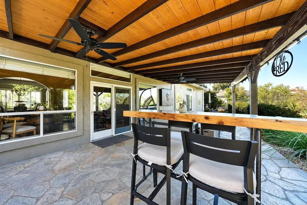https://cdn.realtyfeed.com/cdn/127/307090264/eb550ef7f4c702277a83eeb46ee6c7cf.webp