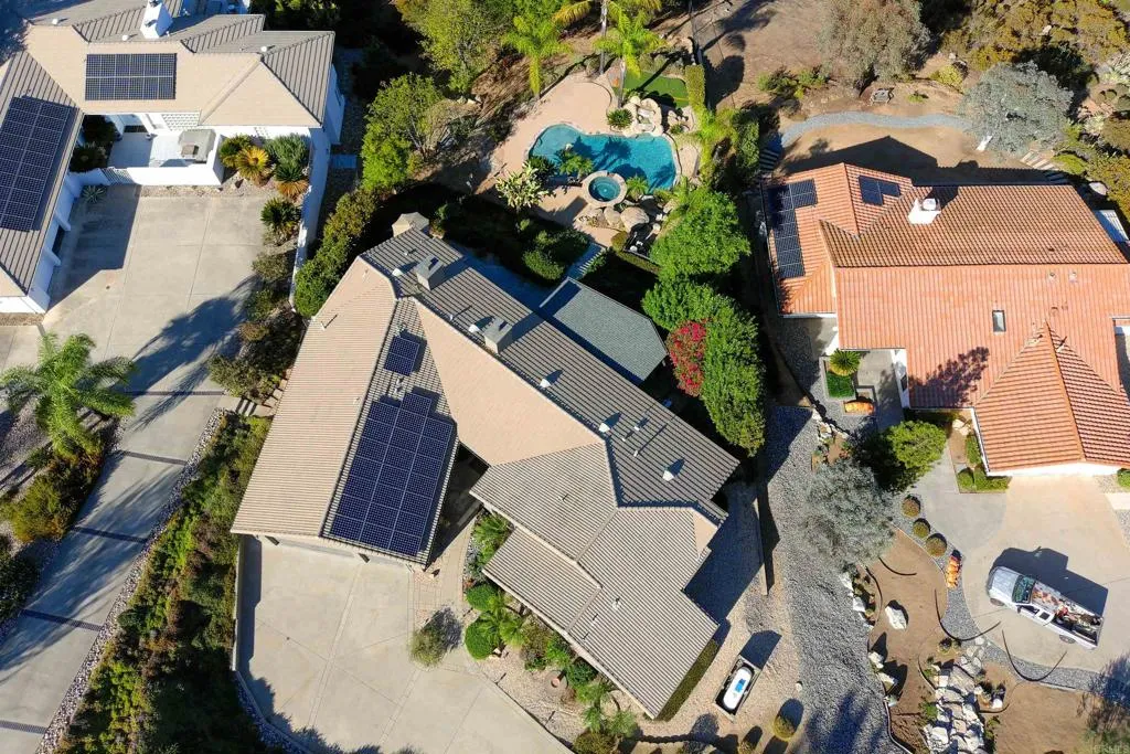 https://cdn.realtyfeed.com/cdn/127/307090264/fe3395838f023c5e4ec34100e87d1baa.webp