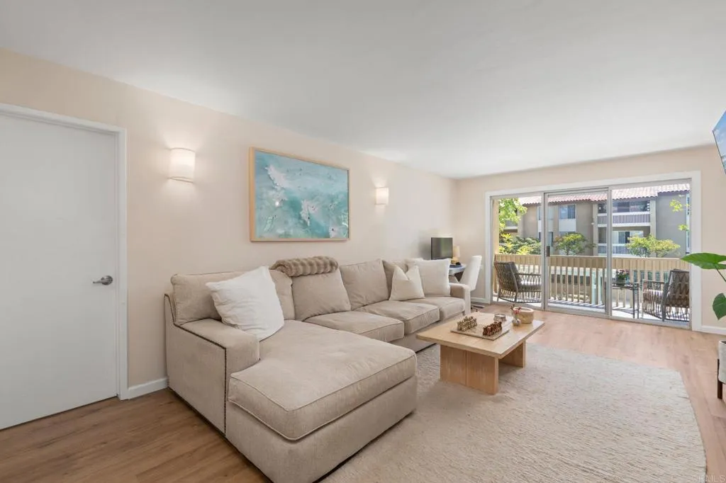 https://cdn.realtyfeed.com/cdn/127/307090377/97d77a8769f9b80a0535c56e24493dca.webp