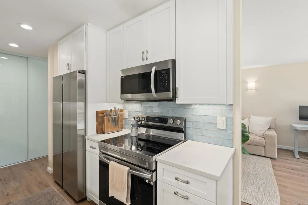 https://cdn.realtyfeed.com/cdn/127/307090377/baff112b6805fa23e11a8495d5ec150f.webp