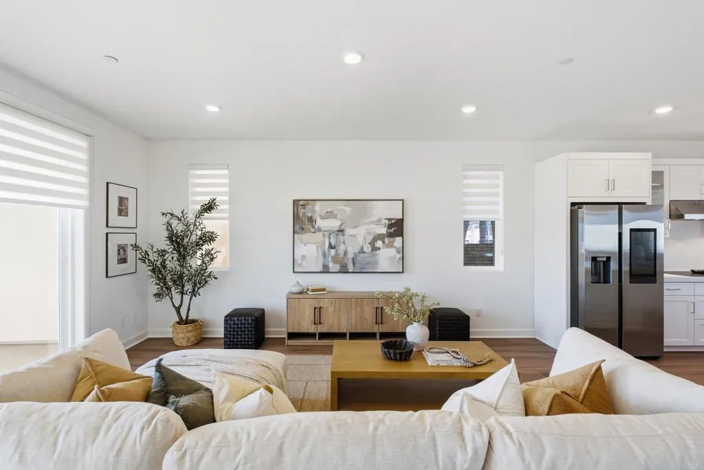 https://cdn.realtyfeed.com/cdn/127/307090382/62568d6533ddb08481d7fbbd926bf069.webp