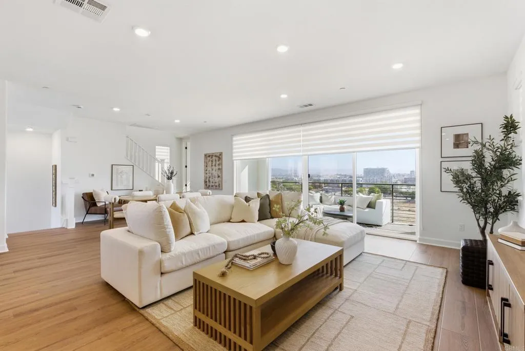 https://cdn.realtyfeed.com/cdn/127/307090382/b47c504fe0c2424e4fbd9a9e930f2fe9.webp
