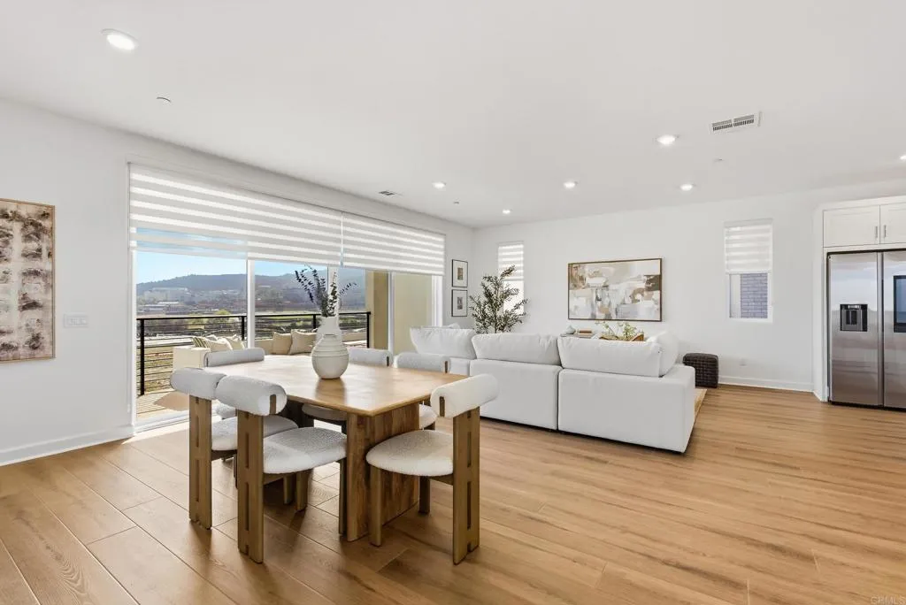 https://cdn.realtyfeed.com/cdn/127/307090382/bb69fdd62112880b548fe1039cc56b73.webp