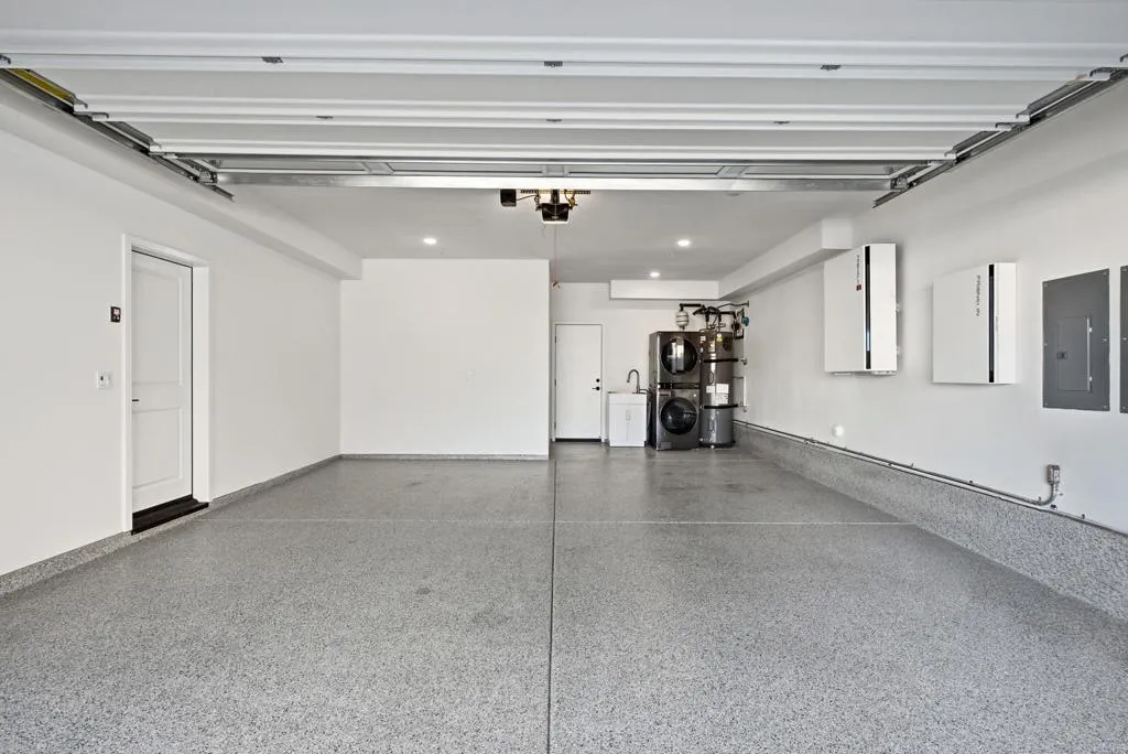 https://cdn.realtyfeed.com/cdn/127/307090382/c6d8dbc541ae1aaa4fc752371f0afaeb.webp