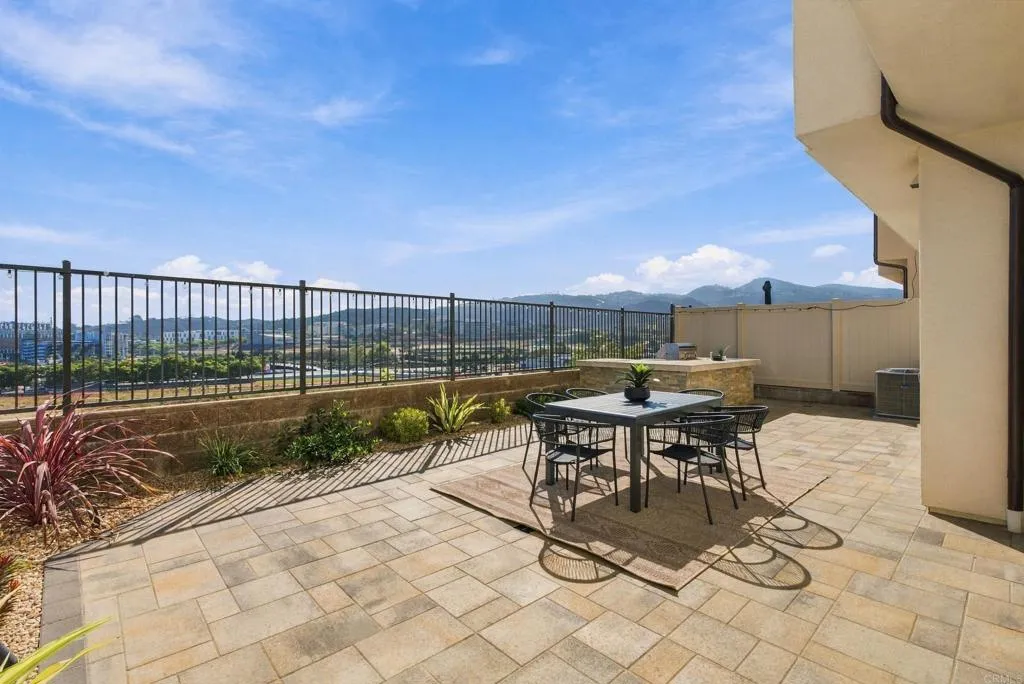 https://cdn.realtyfeed.com/cdn/127/307090382/d91b7a697e531381717d49771b3b3316.webp