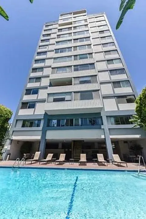 Los Angeles, CA 90024