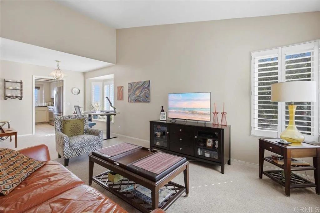 https://cdn.realtyfeed.com/cdn/127/307090446/922dbab1998dfa93bcdbefb6d5563e72.webp