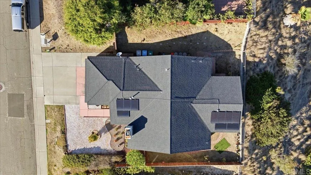 https://cdn.realtyfeed.com/cdn/127/307090446/a0e9e626d245aebd8feb231782463c00.webp