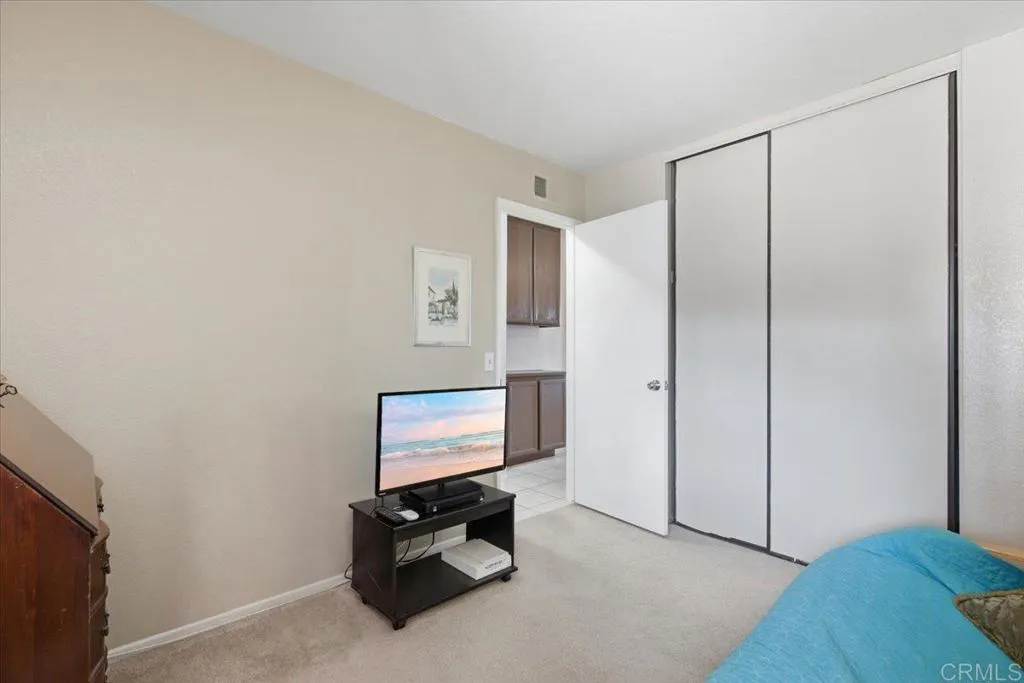 https://cdn.realtyfeed.com/cdn/127/307090446/a618f8822fc30753f2c95246bc129071.webp