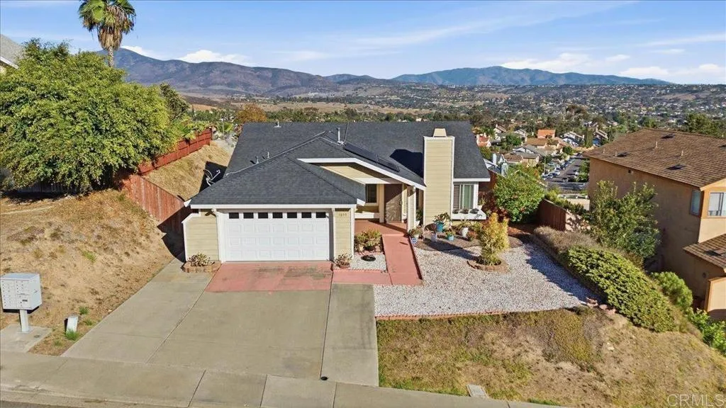 https://cdn.realtyfeed.com/cdn/127/307090446/fcb2891cf416630d3c27efa2be4cf3a6.webp