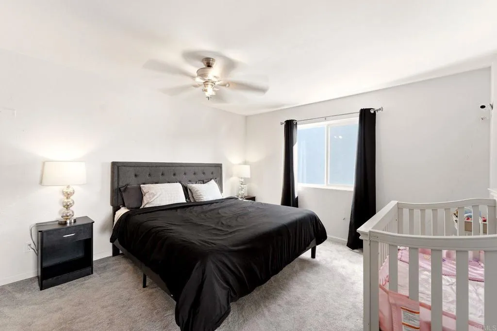 https://cdn.realtyfeed.com/cdn/127/307090461/438f4e5a38c91af88a1281c3a794acce.webp