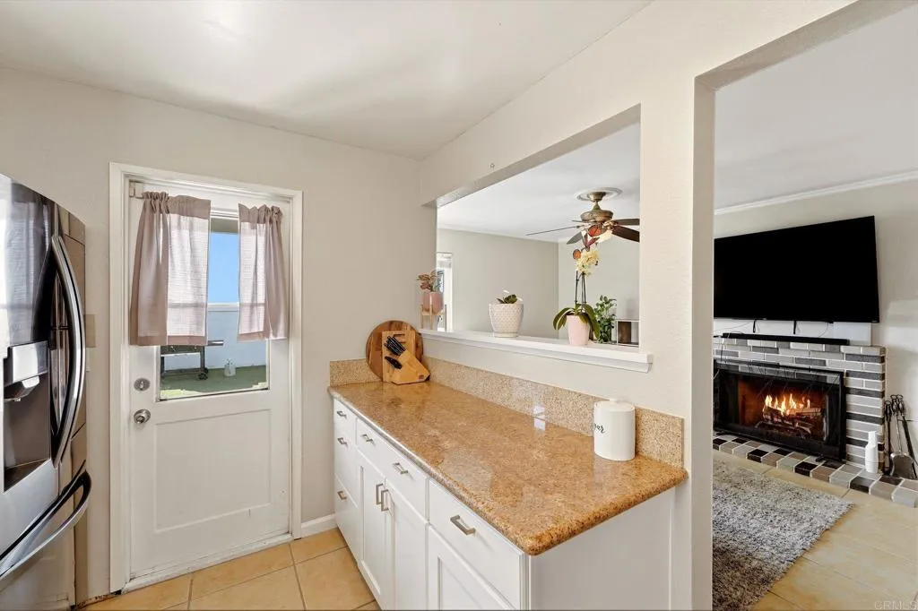 https://cdn.realtyfeed.com/cdn/127/307090461/d31edda7d35eaa83f6adf18fc96e45cc.webp