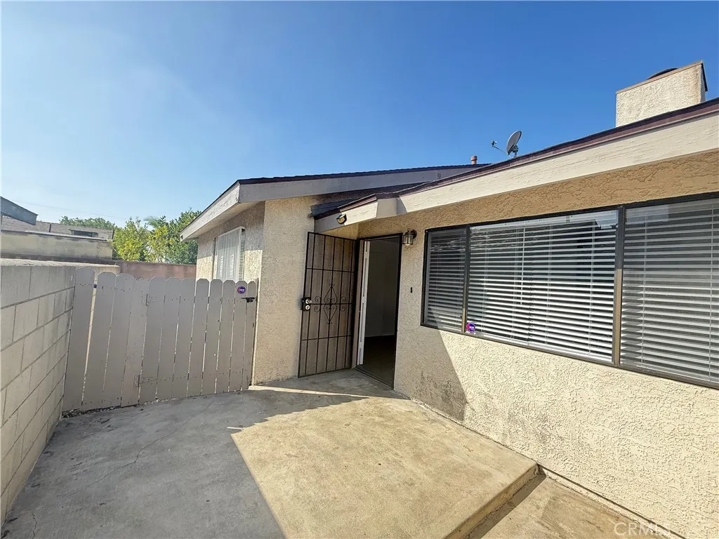 Hawthorne, CA 90250