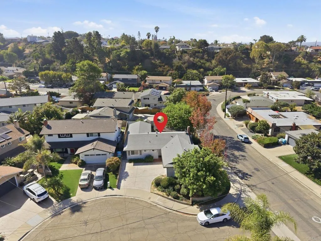 https://cdn.realtyfeed.com/cdn/127/307090525/736d020c92f6b88c9f6f20adb3fe8d8f.webp