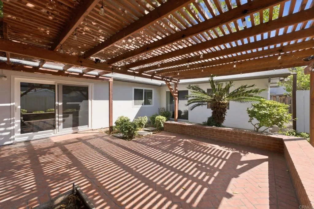 https://cdn.realtyfeed.com/cdn/127/307090525/b084dc9c974eaff01f652e38d75d2122.webp