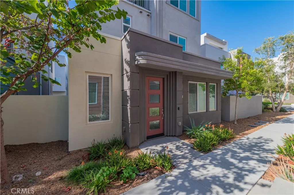 Irvine, CA 92618