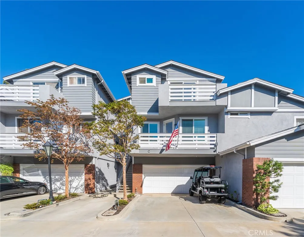 Huntington Beach, CA 92648