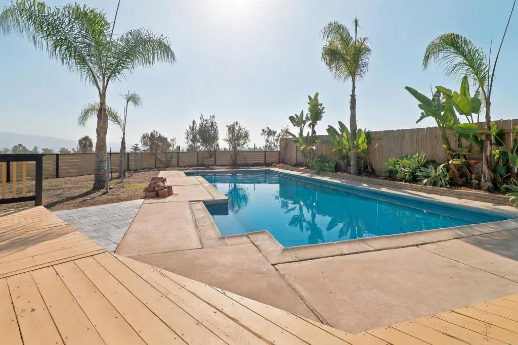 https://cdn.realtyfeed.com/cdn/127/307090599/82e5605440299939e9799a8ba117d4e1.webp