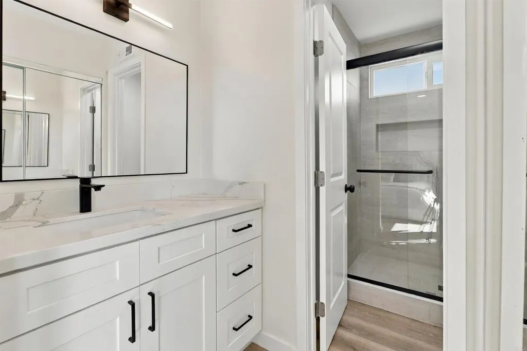 https://cdn.realtyfeed.com/cdn/127/307090599/9d47bed945e6433eb59977a96fe2541e.webp