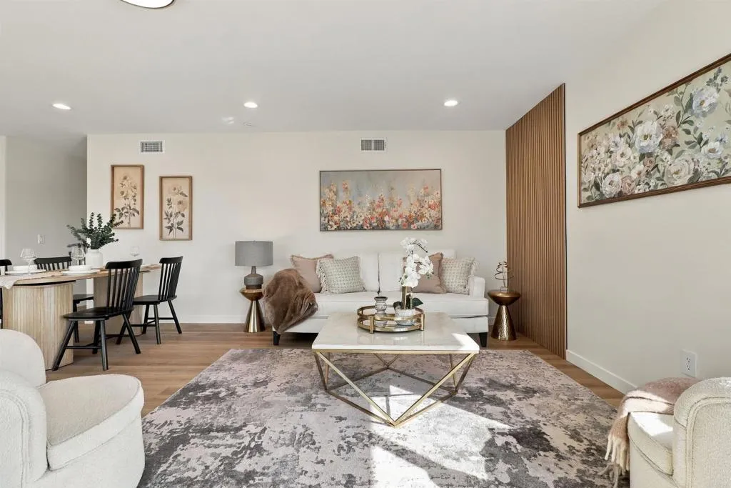 https://cdn.realtyfeed.com/cdn/127/307090599/b5f7486762c8230b92ebe83afaa8cc3e.webp