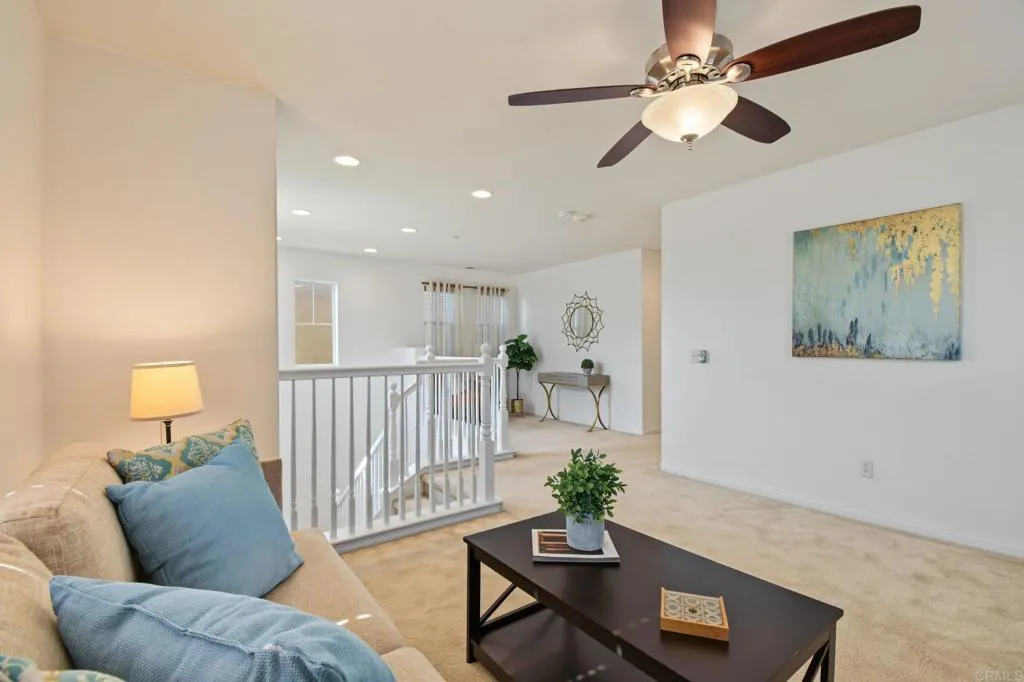 https://cdn.realtyfeed.com/cdn/127/307090609/7effeba1f606d673ab372ff4bdcc8c2c.webp