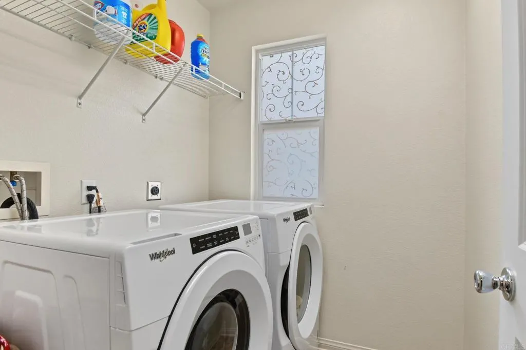 https://cdn.realtyfeed.com/cdn/127/307090609/d4a0453ce2f7f3f7e90778960ab1a4e8.webp