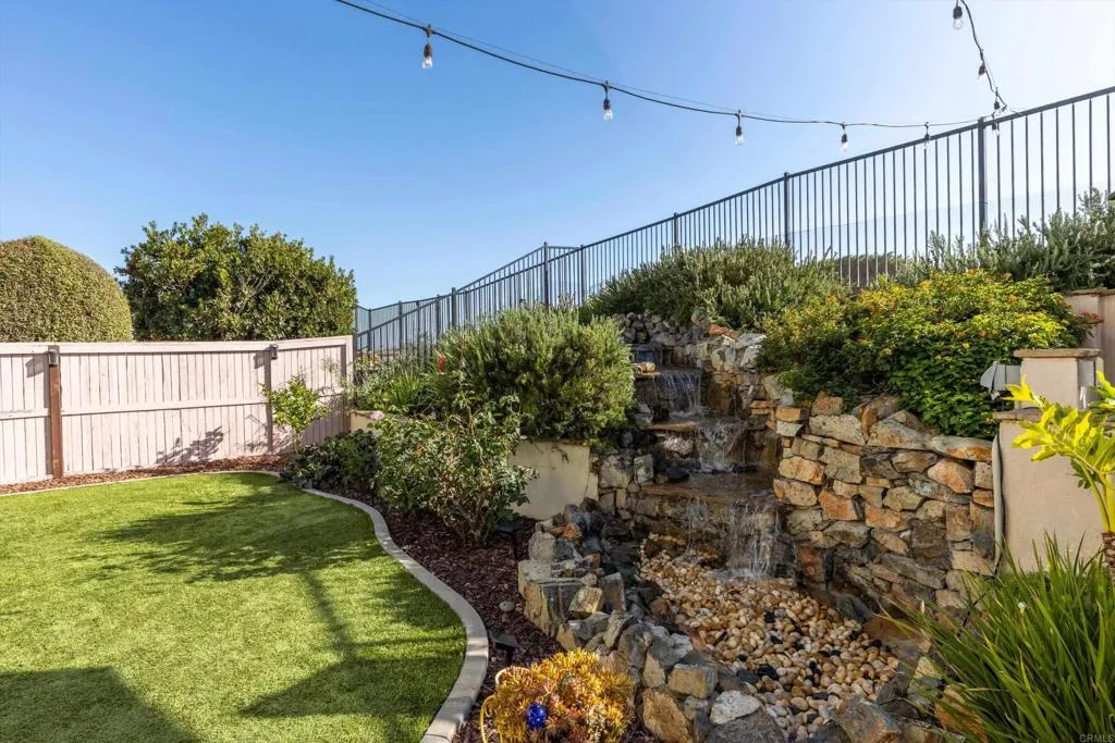 https://cdn.realtyfeed.com/cdn/127/307090628/8fef8bdc2020996b7b9fa3b80592e0b3.webp