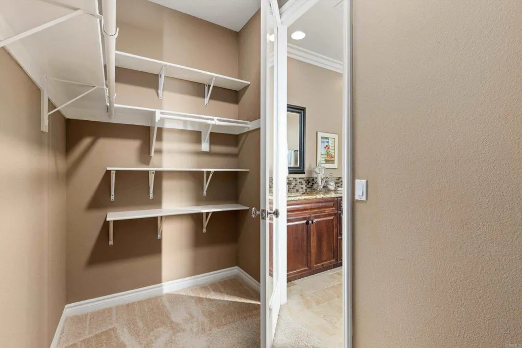 https://cdn.realtyfeed.com/cdn/127/307090628/91c82534851b8a8725cbf791490dd0e6.webp