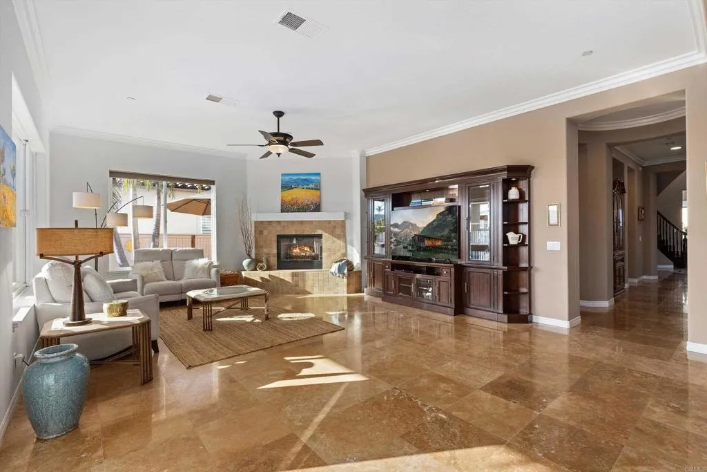 https://cdn.realtyfeed.com/cdn/127/307090628/a5312d0972e87cc3530e55713f9f9a7a.webp