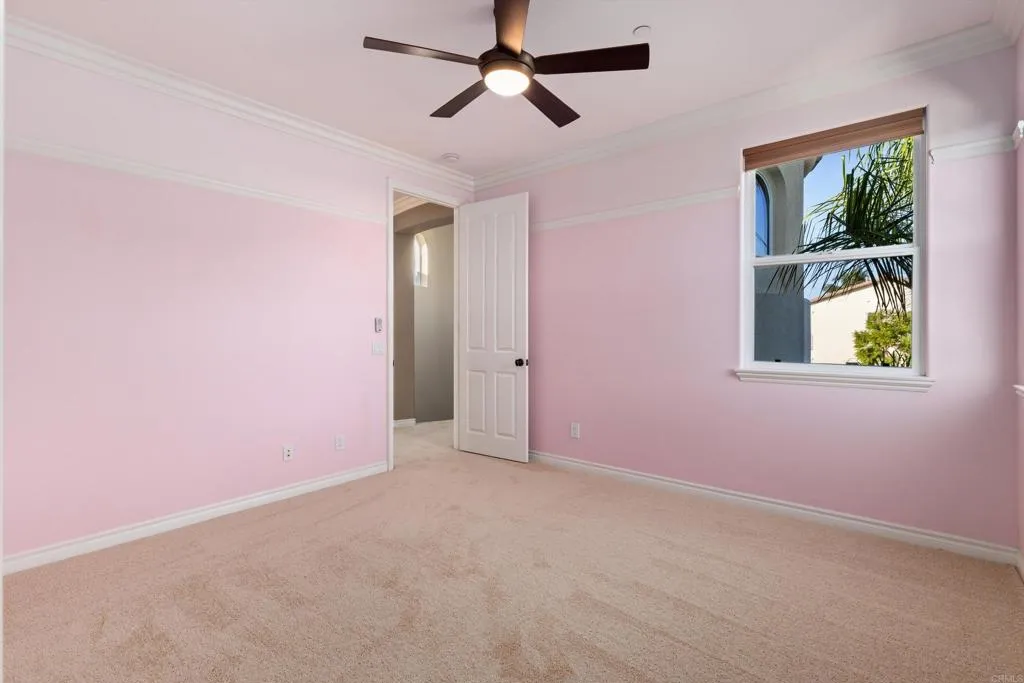 https://cdn.realtyfeed.com/cdn/127/307090628/c2b7618fd1c00272c8bd211a417b415b.webp