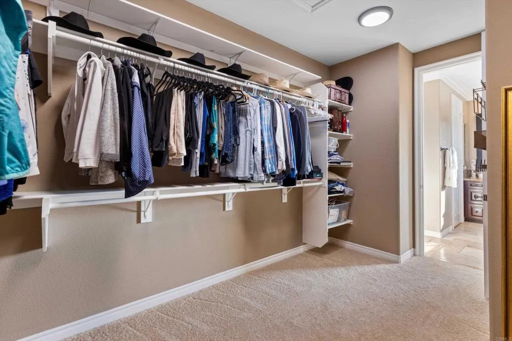 https://cdn.realtyfeed.com/cdn/127/307090628/d1ba98f8834d03658d7a8e86434cf3c1.webp