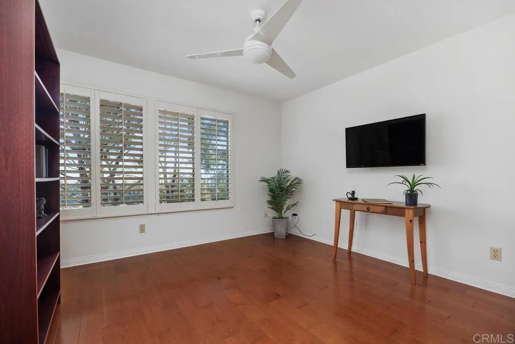 https://cdn.realtyfeed.com/cdn/127/307090636/0deaa9eca8d0fe70f4ba3c85fbb73df3.webp