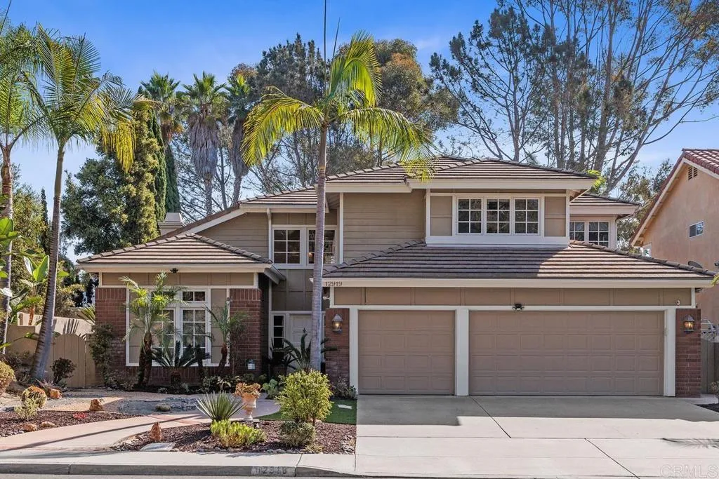 https://cdn.realtyfeed.com/cdn/127/307090636/935b5e6d4f2b808f0b14154284e362e7.webp