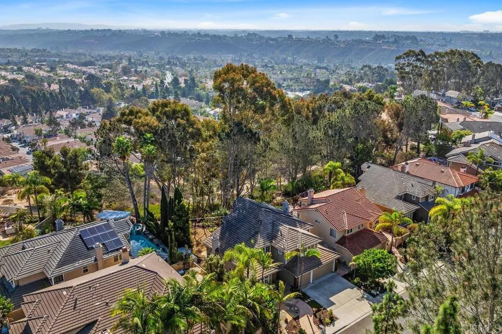 https://cdn.realtyfeed.com/cdn/127/307090636/baa2fd90a49abe2c083b2181cf587723.webp