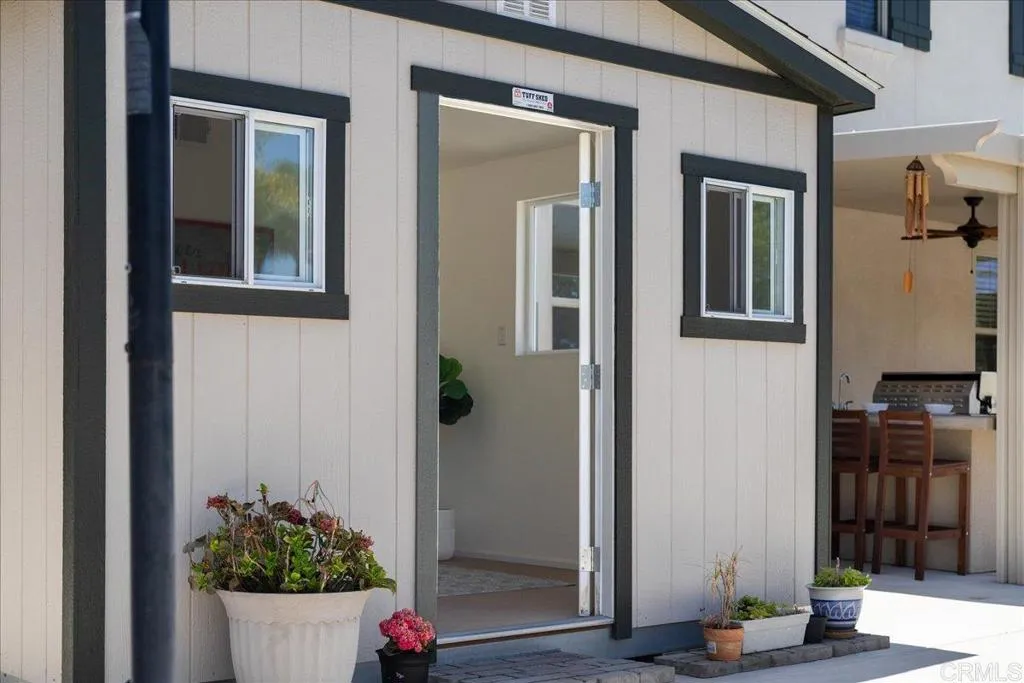 https://cdn.realtyfeed.com/cdn/127/307090645/1220cc2f8419b311e6cdde2d39e5a313.webp