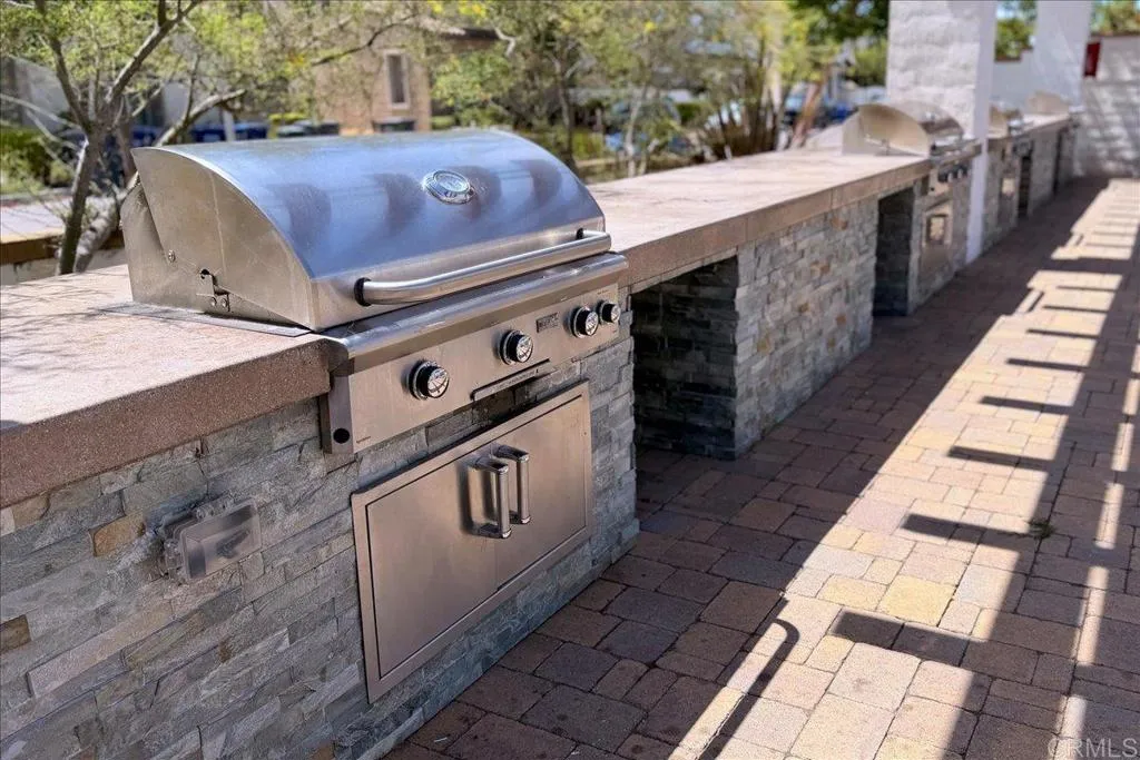 https://cdn.realtyfeed.com/cdn/127/307090645/97a7fd61eea434d0d3d458917436062d.webp