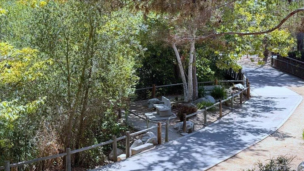 https://cdn.realtyfeed.com/cdn/127/307090645/a579325df90c017a83ba98acaf26dc3e.webp