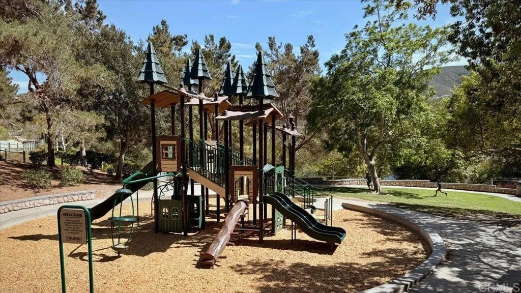 https://cdn.realtyfeed.com/cdn/127/307090645/dbf699f00bd6bcf68d20164a0cc44d5a.webp