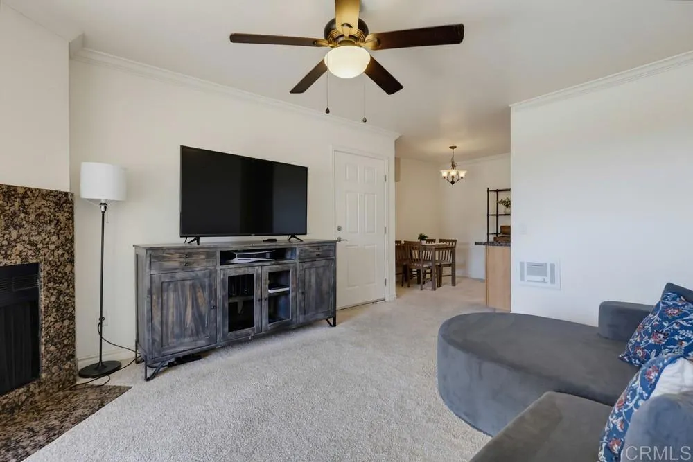 https://cdn.realtyfeed.com/cdn/127/307090654/0256d3a5baff800d5e84e90e35b75b8a.webp