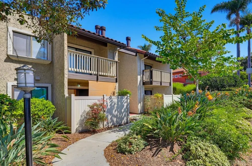 https://cdn.realtyfeed.com/cdn/127/307090654/797e2d5bc4eb3ecaf5441c2a57b3ef32.webp
