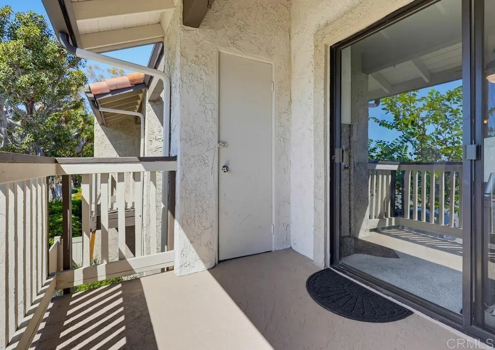 https://cdn.realtyfeed.com/cdn/127/307090654/8646cdc5097e93f58a37732ff3d57bff.webp