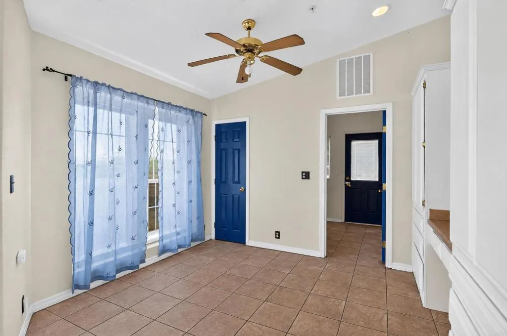 https://cdn.realtyfeed.com/cdn/127/307090686/5160c6191cee5e0cd19f96db4a2f8243.webp