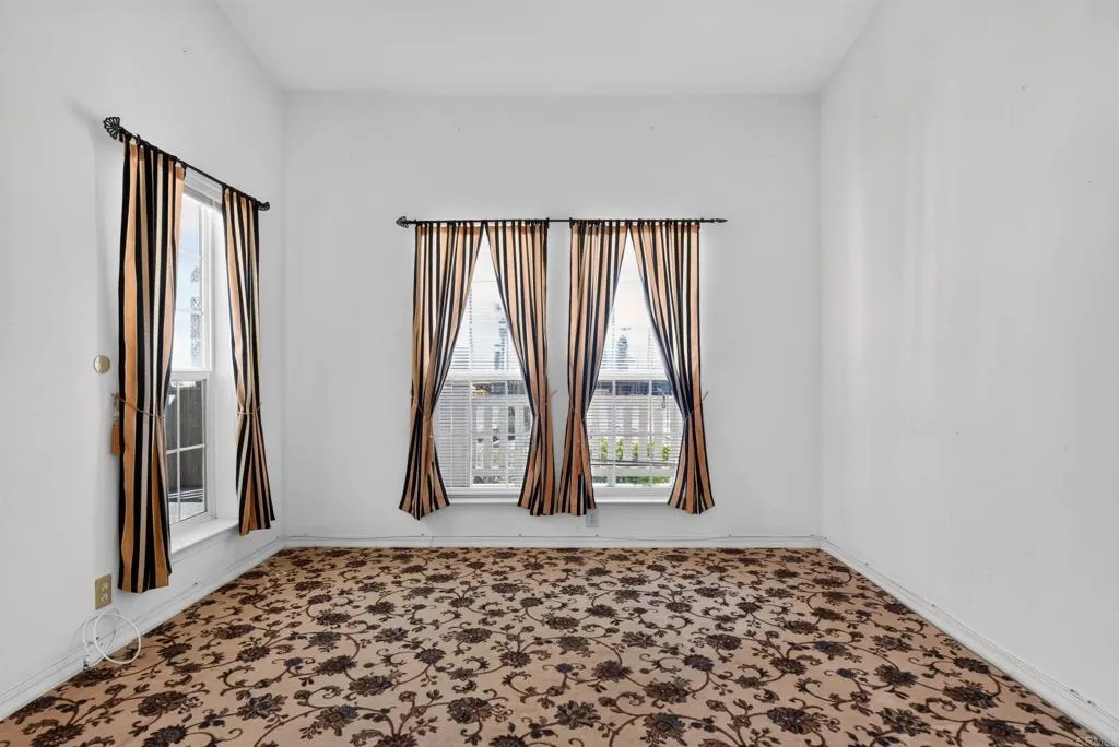 https://cdn.realtyfeed.com/cdn/127/307090686/ac6bd76cc745d283ec7d4bfe0f8a8658.webp