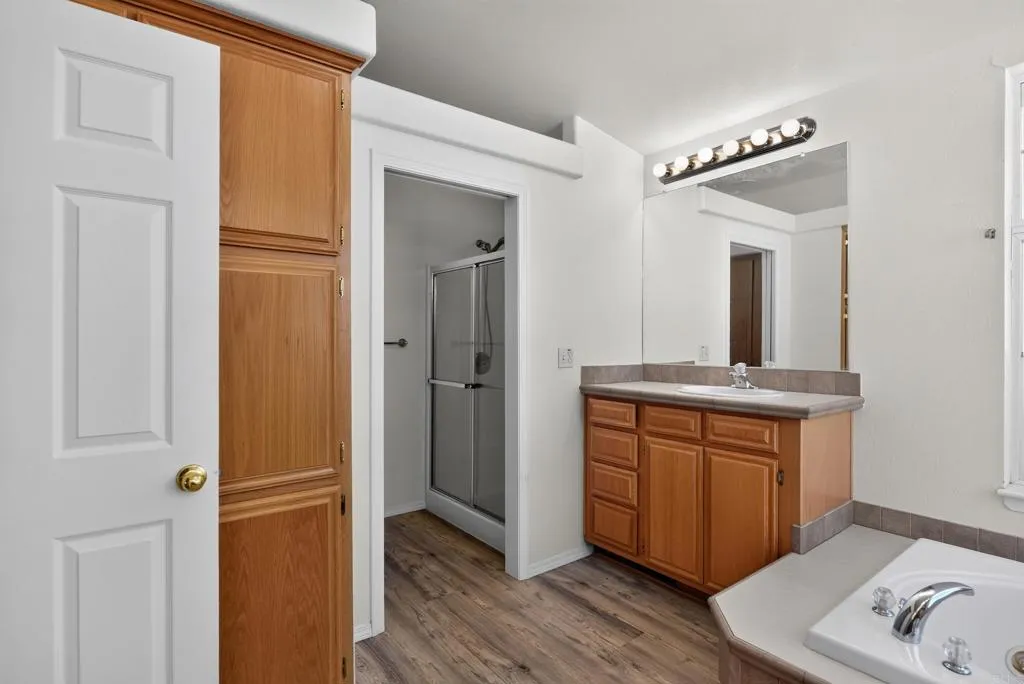 https://cdn.realtyfeed.com/cdn/127/307090686/b6590e9303f5151b85e7dfa9c9d0b93f.webp