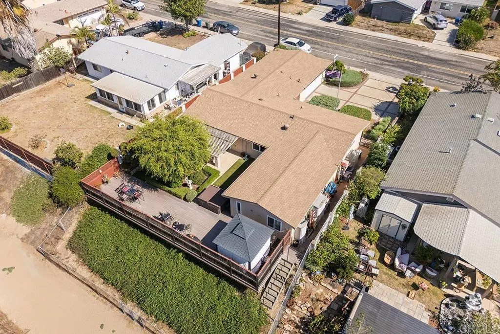 https://cdn.realtyfeed.com/cdn/127/307090758/27ea69ac2890cba6b62a24232d141858.webp