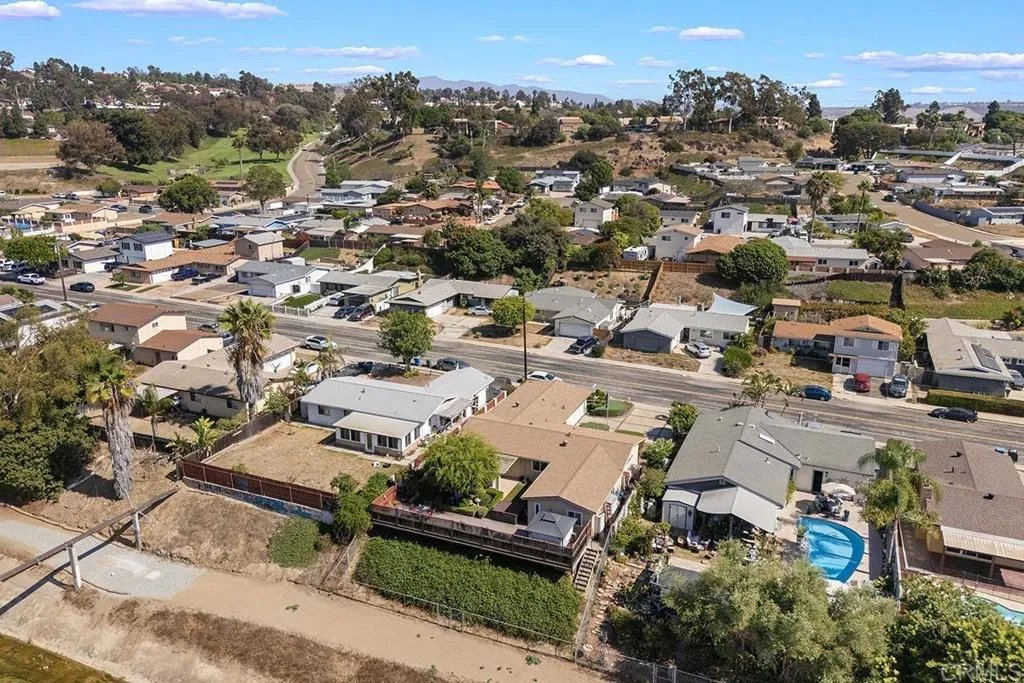 https://cdn.realtyfeed.com/cdn/127/307090758/2f55dfa7abd7dbd33a68696c4d57e755.webp