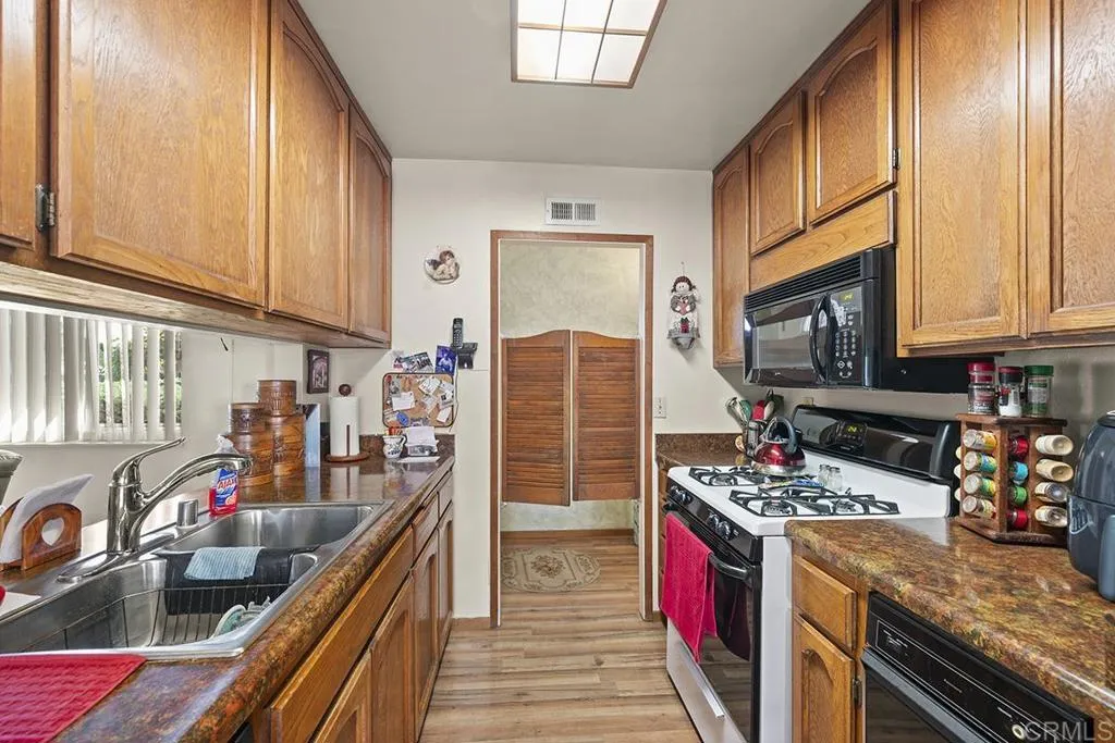 https://cdn.realtyfeed.com/cdn/127/307090758/78f1ca3d61d7fdacbf0963d0f9190cc0.webp